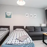 Apartment Waw Cybernetyki *